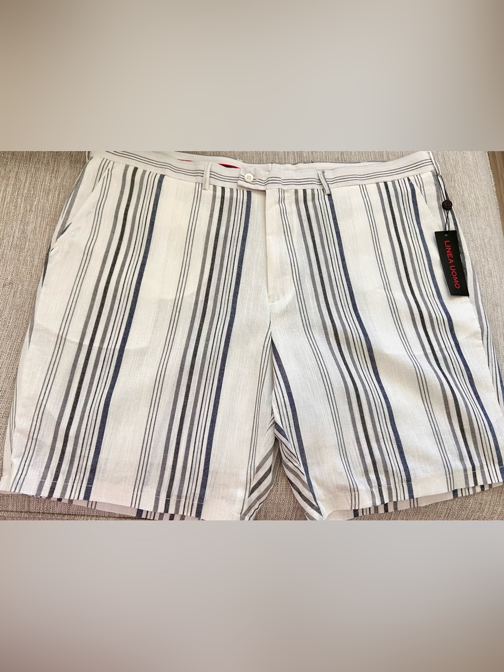 Linea Uomo NWT Shorts~ Lightweight size 46”